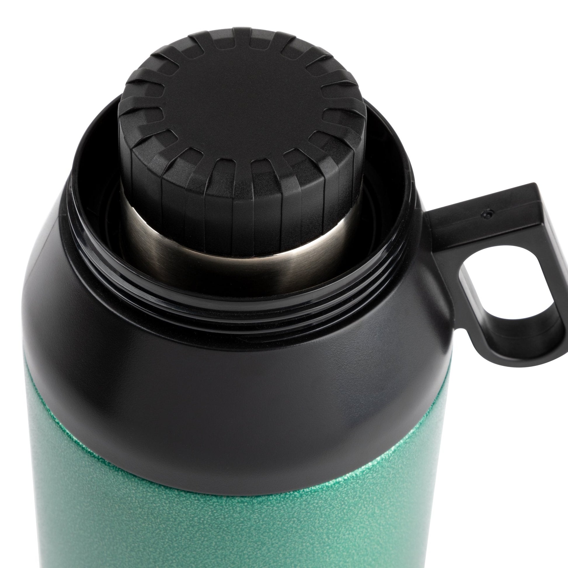 64-oz-stack-growler-n3 32700-WEB_05_ed806a7c-1846-4405-b69a-954d6244d645.jpg