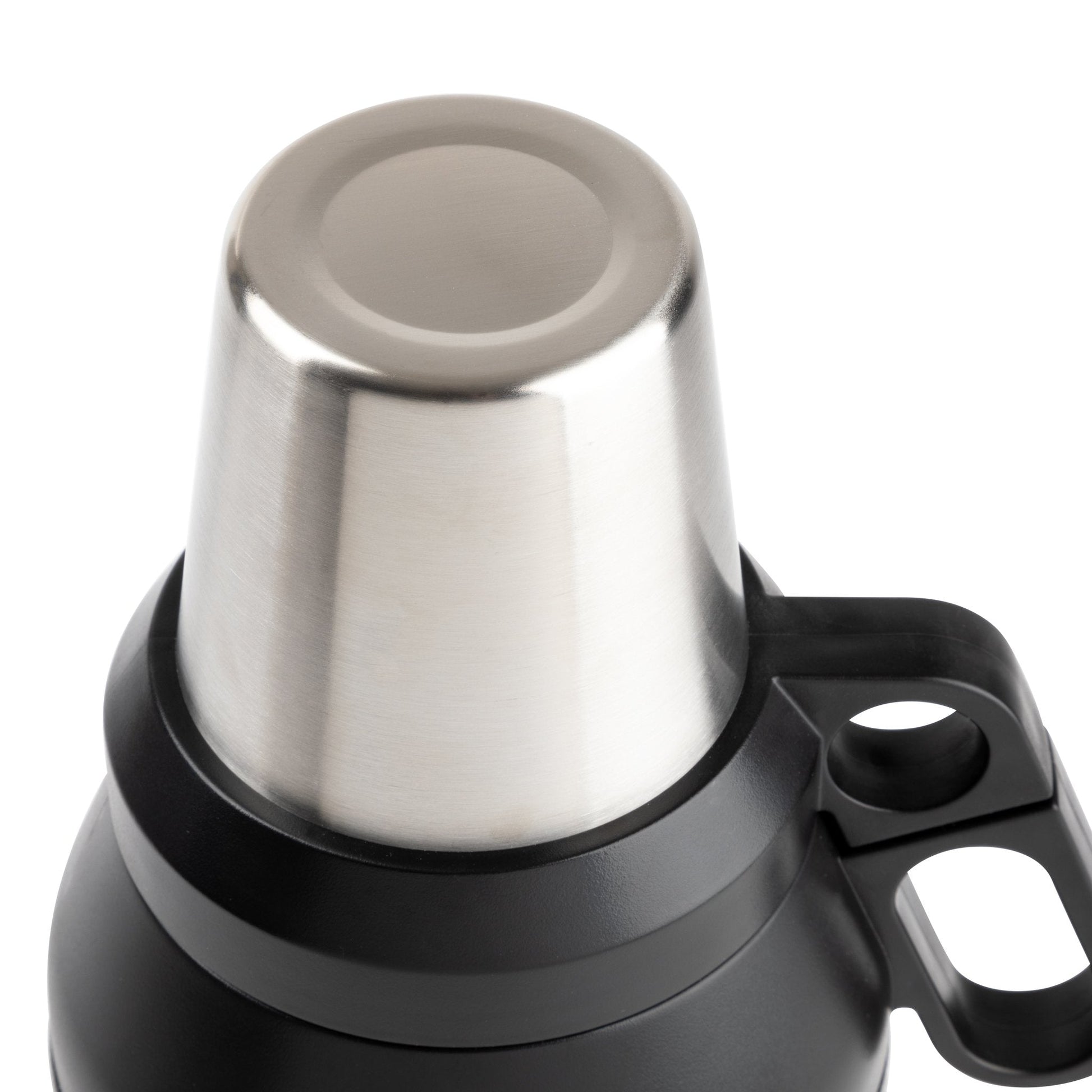 64-oz-stack-growler-n3 32701-WEB_04_0076d48d-5559-4d08-910c-361263018e65.jpg