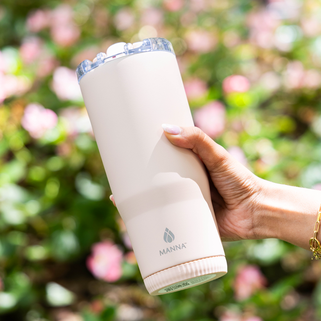 30-oz-groove-tumbler-m5 Core_Home_Manna_Lifestyle_AUG_13-11.png